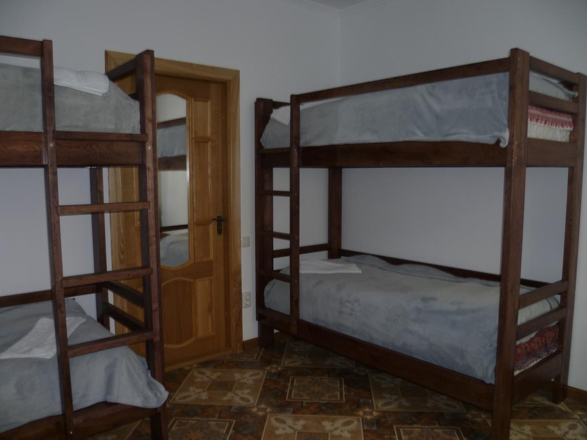 Home Hotel Kamyanets-Podilski Dış mekan fotoğraf