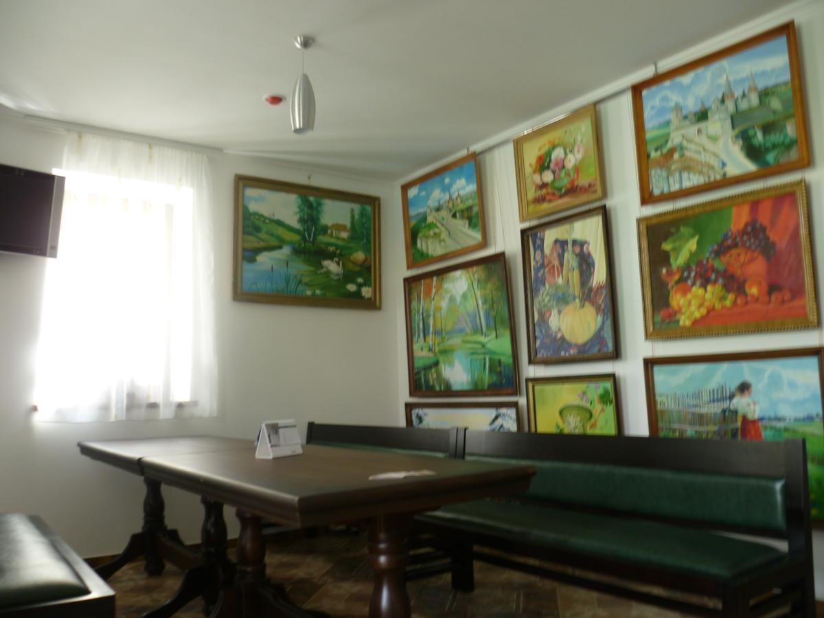 Home Hotel Kamyanets-Podilski Dış mekan fotoğraf