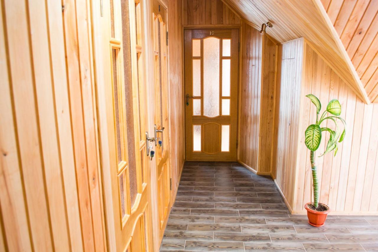 Home Hotel Kamyanets-Podilski Dış mekan fotoğraf