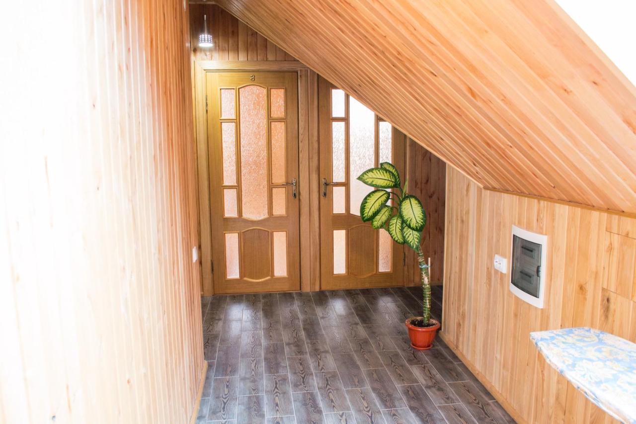Home Hotel Kamyanets-Podilski Dış mekan fotoğraf